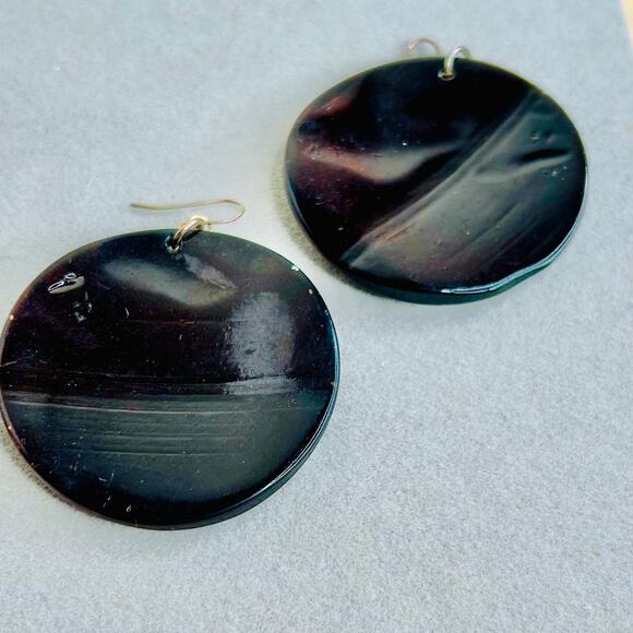 Gold Tone Butterflies Dark Brown Glass Circle Dangle Earrings - Picture 5 of 5